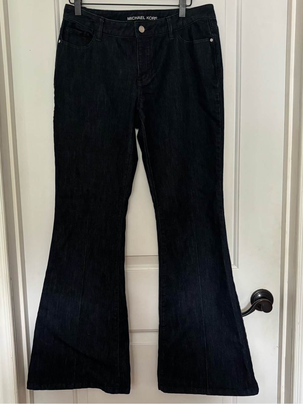 Michael Kors flare leg jeans 6 dark wash stretch mid rise Slightly stretchy